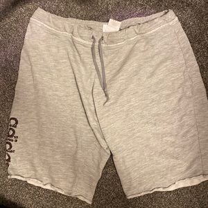 4/$15!! Adidas Women Cotton Bermuda Short Size M